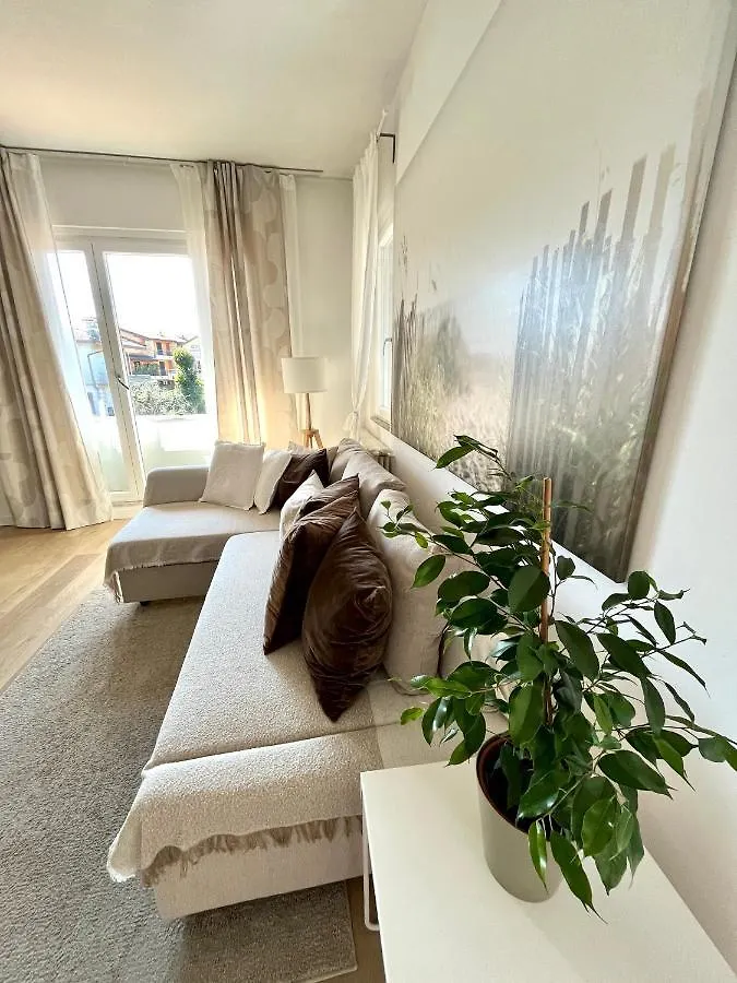Family Apartment 2 Sirmione