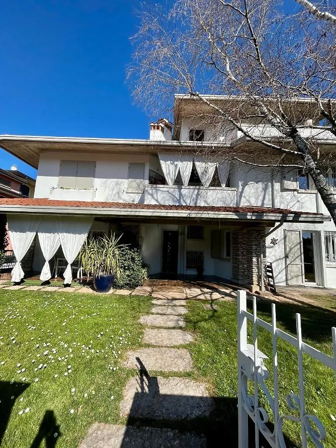 Family Apartment 2 Sirmione