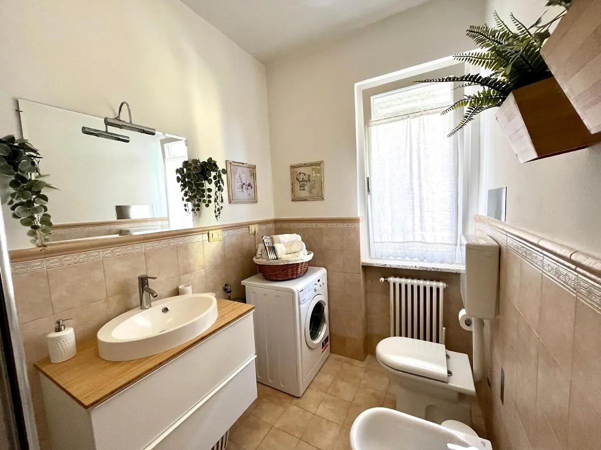 Family Apartment 2 Sirmione 0*,